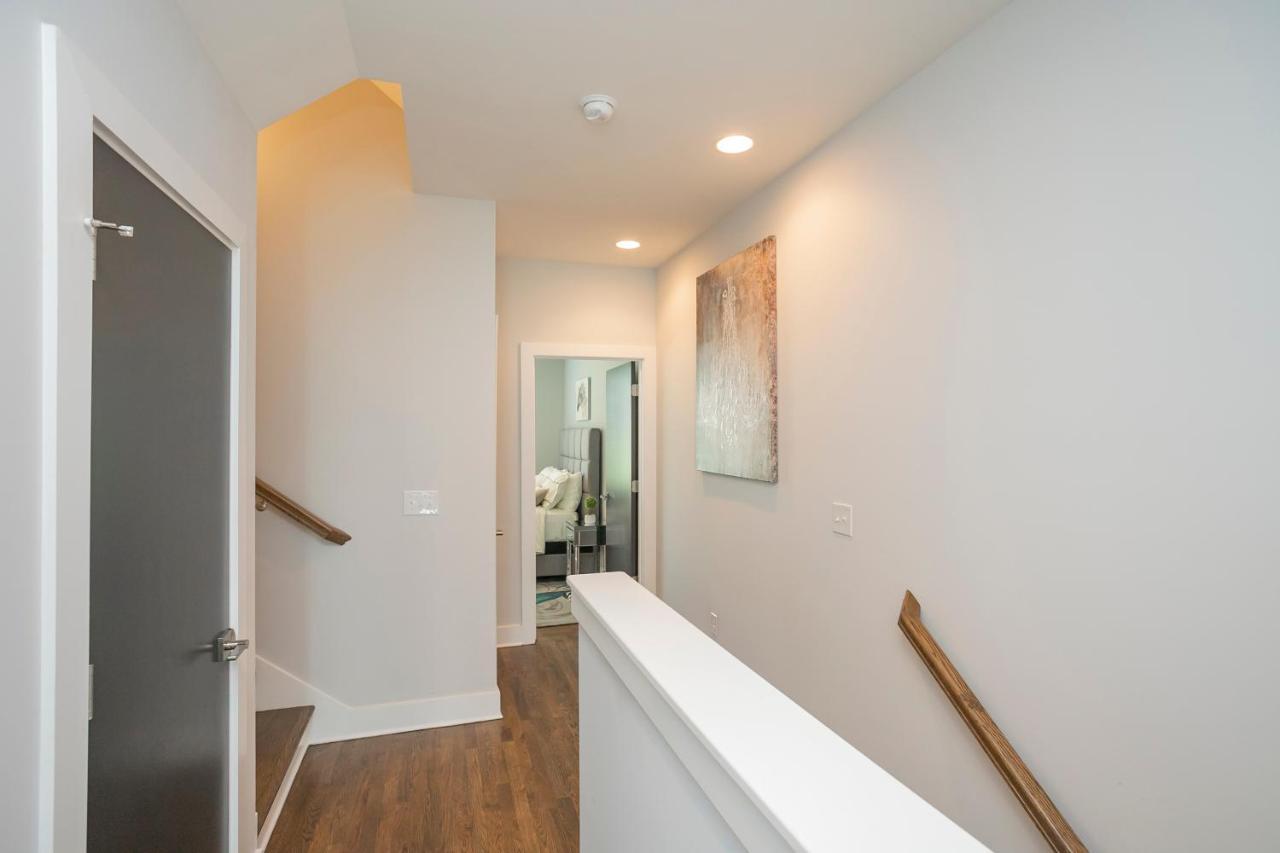 Luxury Townhome Skyline Views Mins To Dt Nashville Ngoại thất bức ảnh