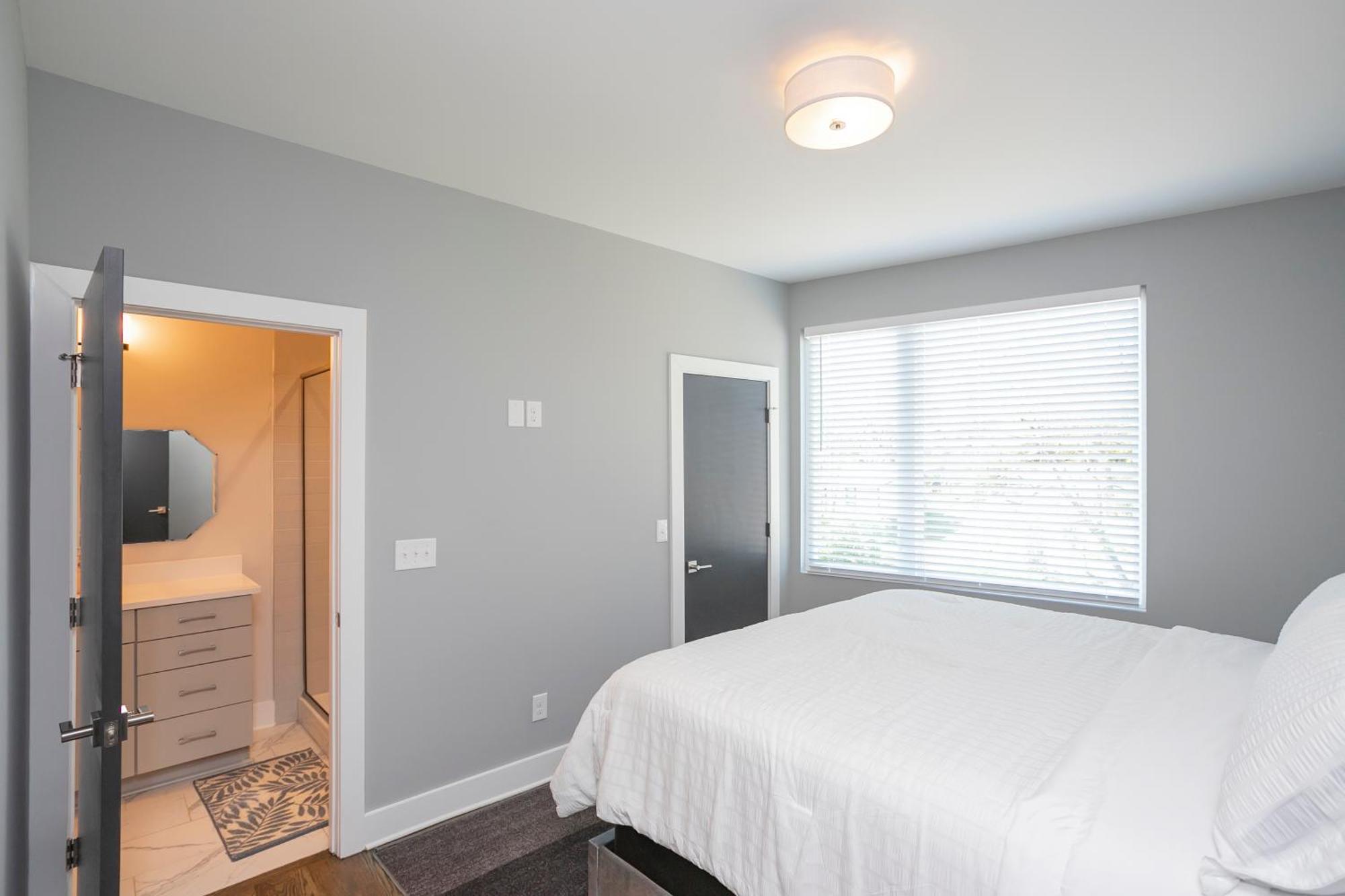 Luxury Townhome Skyline Views Mins To Dt Nashville Ngoại thất bức ảnh