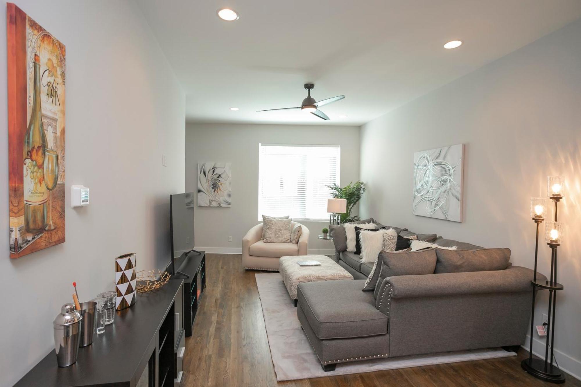 Luxury Townhome Skyline Views Mins To Dt Nashville Ngoại thất bức ảnh