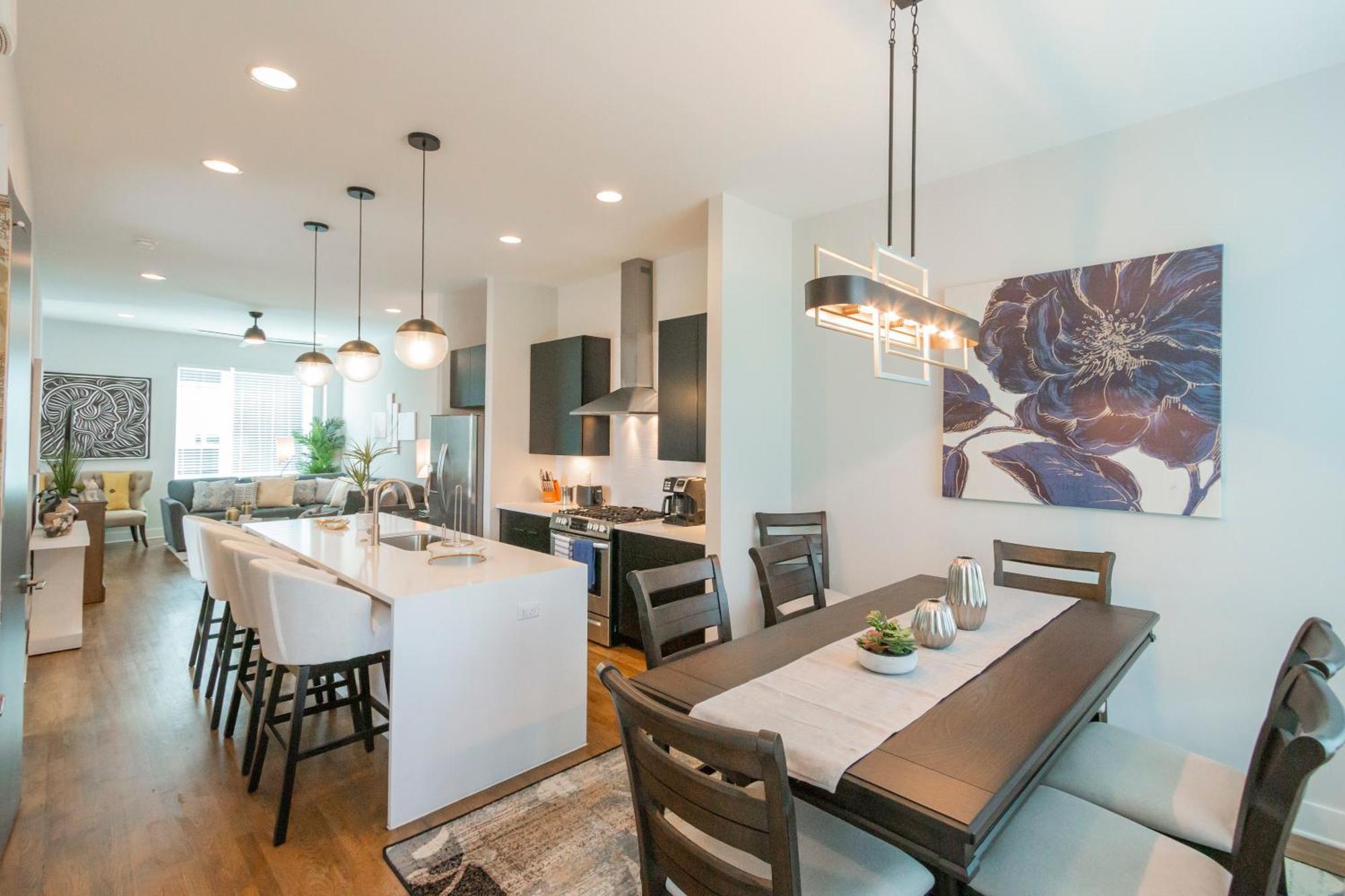Luxury Townhome Skyline Views Mins To Dt Nashville Ngoại thất bức ảnh