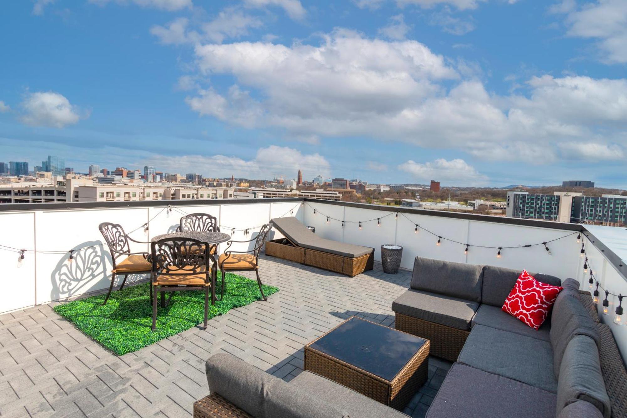 Luxury Townhome Skyline Views Mins To Dt Nashville Ngoại thất bức ảnh